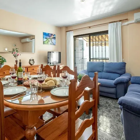 Casa Sandra * Nerja